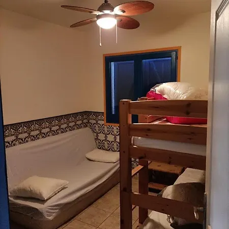 Semesterbostad Jolie Maison, 3 A Llança